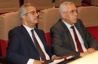 السيد عبد الرشيد طبي، وزير العدل حافظ الأختام رفقة السيد مختار الأخضري، المدير العام للديوان المركزي لقمع الفساد